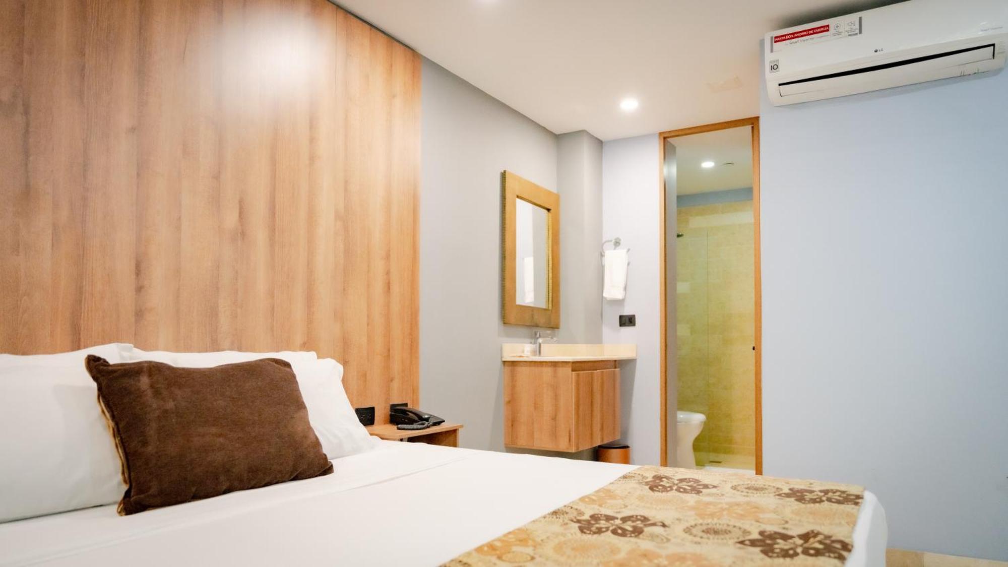 Hotel Madeiro Medellín Eksteriør billede